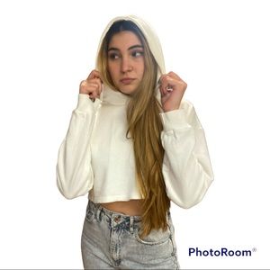 CRIPPED WHITE HOODIE